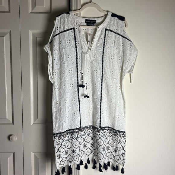 NWT Anthropology Hemant and Nandita Size XS Aditya Embroidered Tunic Dress - Picture 2 of 6
